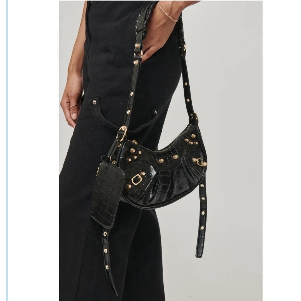 Urban Expressions Black Crossbody Vegan Leather Crocodile Print NWT Bellatrix